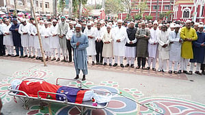 রাজশাহীতে গোলাম আরিফ টিপুকে শেষ শ্রদ্ধা