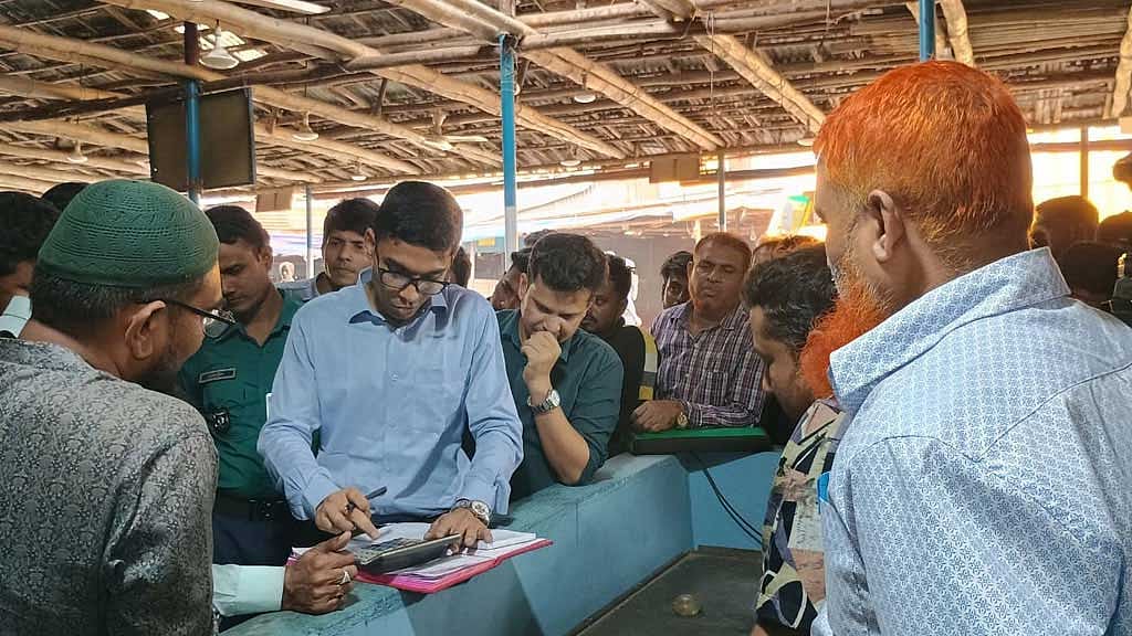 ১০০ টাকার তরমুজ পাইকারিতেই ৩০০ টাকা