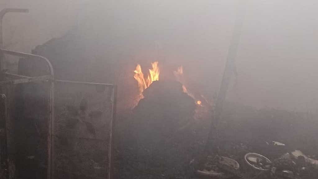 গাজীপুরে পুড়েছে ৮ বসতঘর