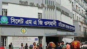 সিলেটে কান্না শুনে নবজাতক উদ্ধার