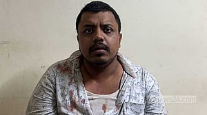 সিরাজগঞ্জ মেডিকেলের সেই শিক্ষক বরখাস্ত