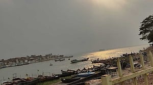 মেঘনায় জাটকা ধরায় ৩৩ জেলে আটক, ১৮ জনের কারাদণ্ড