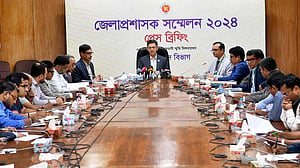 নির্বাচনি ইশতেহার বাস্তবায়নের নির্দেশনা আসছে ডিসি সম্মেলনে