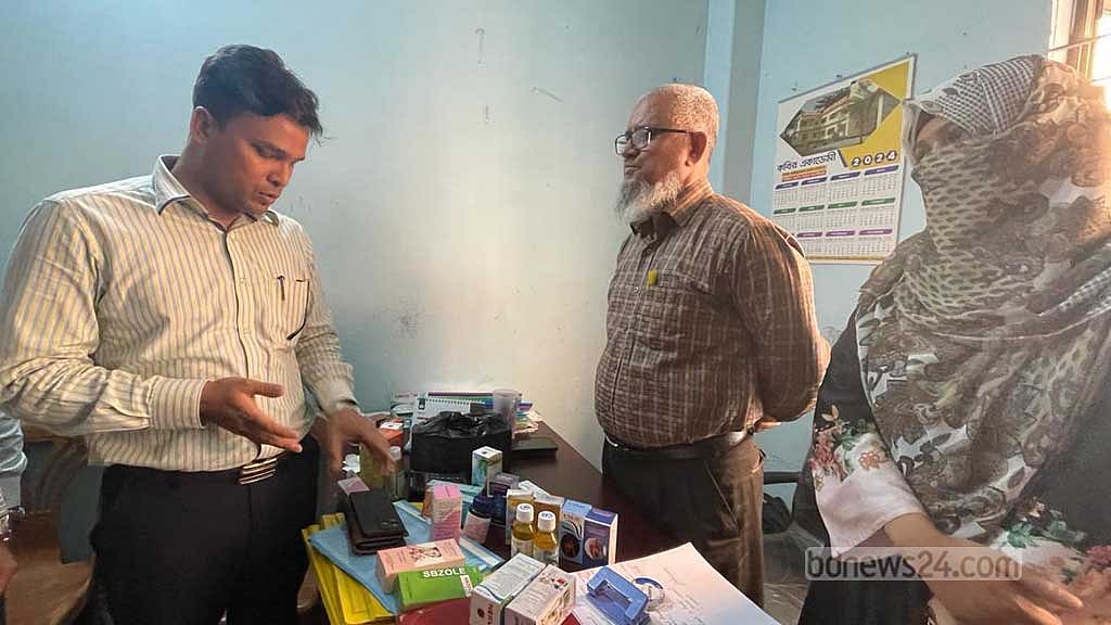 আবাসিক ভবনে নকল ওষুধের মজুদ, অভিযানে ধরা