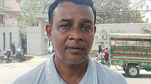 ১৪ বছর আগে জাহাজসহ অপহৃত নাবিকের মনে ‘অন্য এক ভয়’