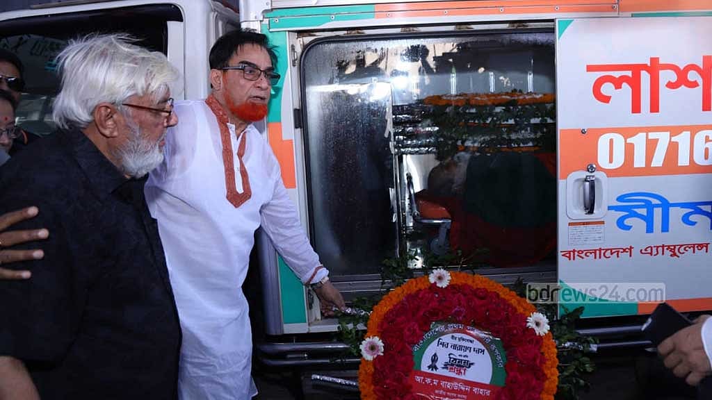 কুমিল্লায় শ্রদ্ধা-ভালোবাসায় সিক্ত হলেন শিব নারায়ণ দাশ