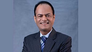 মেট লাইফের নাফিস আকতার শান্তা লাইফ ইন্স্যুরেন্সের সিইও