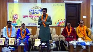 সাতক্ষীরায় চৈত্র সংক্রান্তির উৎসব, প্রাণ-পরিবেশ সম্মাননা