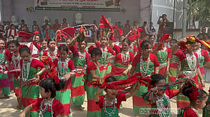 বর্ণিল রঙে শুরু ত্রিপুরাদের বৈসু উৎসব