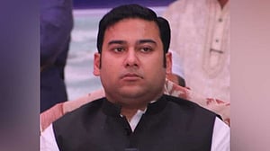 আগৈলঝাড়া উপজেলায় প্রার্থী হচ্ছেন আশিক আব্দুল্লাহ