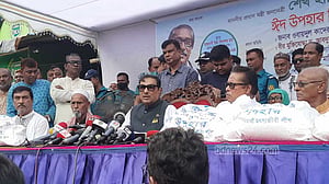 মেট্রোরেলে ভ্যাট কে দিল, ‘জানেন না’ ওবায়দুল কাদের
