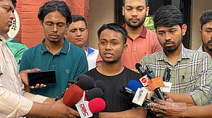 প্রধানমন্ত্রীর কাছে নিরাপত্তা চেয়ে বুয়েটের ৬ শিক্ষার্থীর ‘খোলা চিঠি’