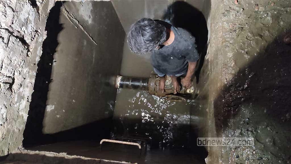‘সিস্টেম লস’ কমলেও তিতাসের ঘাড়ে ‘ভূতুড়ে গ্রাহক’