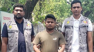 নিরাপত্তা কর্মী খুন: ‘ইউটিউব দেখে এটিএম বুথ ডাকাতি শেখে আরিফুল’