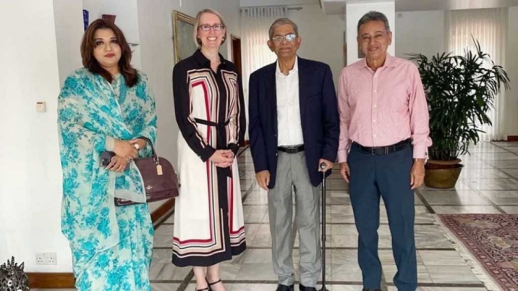 ব্রিটিশ হাই কমিশনারের সঙ্গে বিএনপি মহাসচিবের বৈঠক
