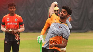 বিশ্বকাপ ভাবনায় নেই, তবে ‘নজরে আছেন’ আলিস