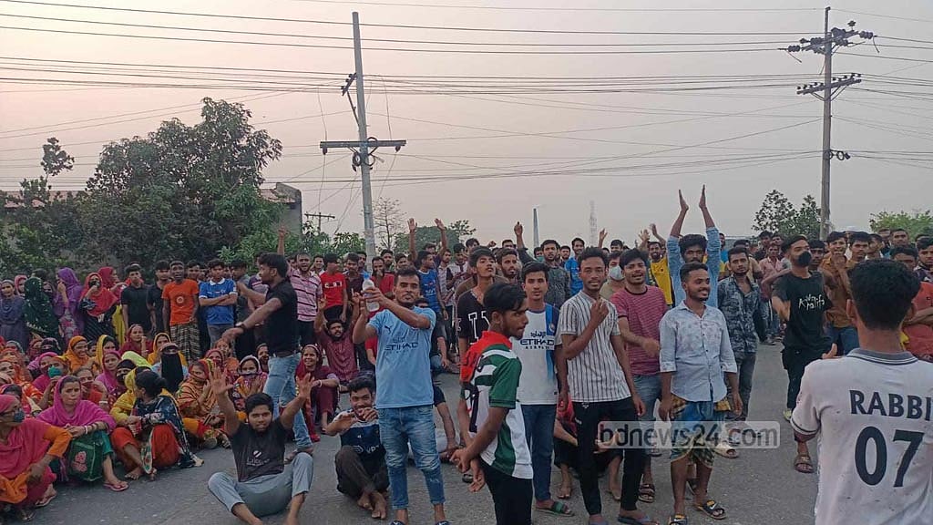 নারায়ণগঞ্জে শ্রমিক-পুলিশ সংঘর্ষে আহত ১২