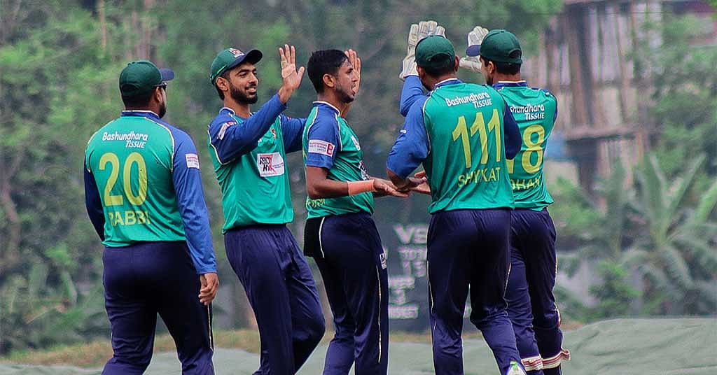 শফিকুলের ৪ উইকেট, তাইবুরের অলরাউন্ড নৈপুণ্য, সোহানের দায়িত্বশীল ৭৬