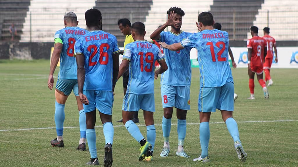 শেখ জামালকে হারিয়ে জয়ে ফিরল আবাহনী