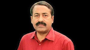 কাজীপুর উপজেলা চেয়ারম্যান প্রার্থীকে শোকজ
