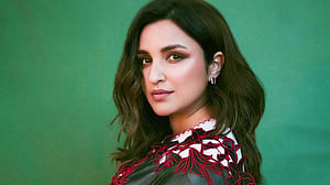 পরিণীতির কান্না থামছেই না!