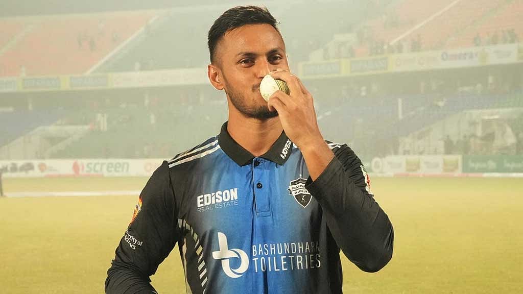 আবু হায়দারের ৭ উইকেটের ম্যাচে যত রেকর্ড