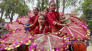 খাগড়াছড়িতে নেচে-গেয়ে বৈসাবি উৎসব শুরু