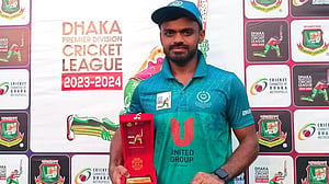 সাইফ-তাইবুরের সেঞ্চুরি ছাপিয়ে নায়ক মাহিদুল-মাহমুদউল্লাহ