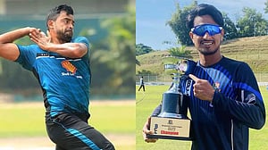 আবু জায়েদের চার উইকেট ছাপিয়ে ইফরানের পাঁচ উইকেট