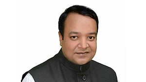 সিংড়ার রুবেলকে ইসিতে তলব