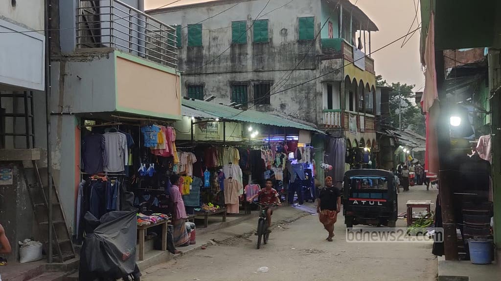 দুই দিনে ৩ ব্যাংকে ডাকাতি: পাহাড়ে ফের ‘বম পার্টি’ আতঙ্ক