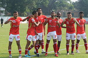 সহজ জয়ে সেমিতে বসুন্ধরা কিংস