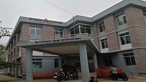 নাথান বমের স্ত্রীকে রুমা থেকে লালমনিরহাটে বদলি