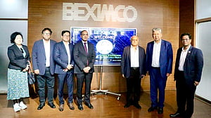 বেক্সিমকো শিল্প পার্ক দেখে মুগ্ধ কিরগিজ উপ পররাষ্ট্রমন্ত্রী