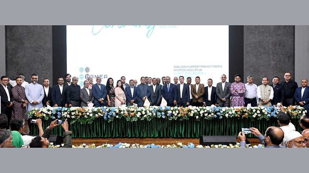দায়িত্ব বুঝে নিলেন বিজিএমইএ’র নতুন সভাপতি কচি
