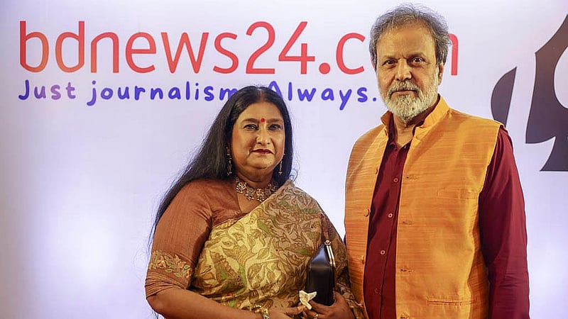 বিডিনিউজ টোয়েন্টিফোর ডটকমের ১৯ বছর পূর্তির অনুষ্ঠানে অভিনয়শিল্পী দম্পতি তারিক আনাম খান ও নিমা রহমান।