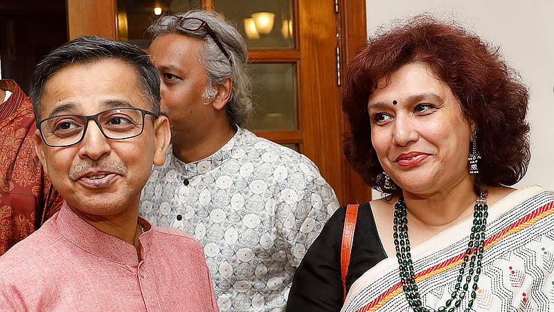 বিডিনিউজ টোয়েন্টিফোর ডটকমের বর্ষবরণ অনুষ্ঠানে ঢাকায় ভারতীয় হাই কমিশনার প্রণয় ভার্মা ও তার সহধর্মিনী মানু ভার্মা।