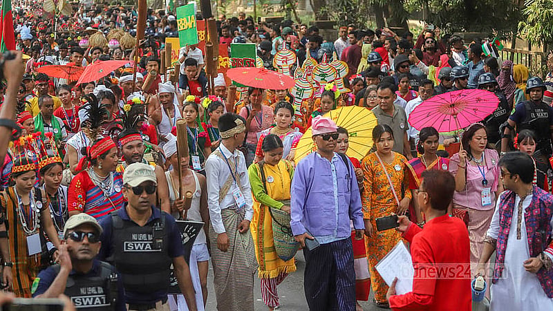 চাকমা, মারমা, গারো, বাঙালীসহ ২৮টি জাতিগোষ্ঠী এবার বাংলা বর্ষবরণ আনন্দ শোভাযাত্রায় অংশ নেয়