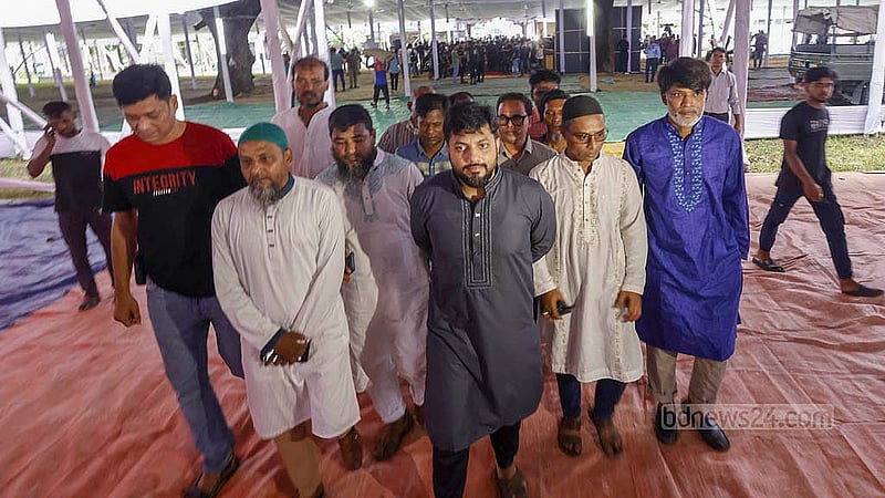 জাতীয় ঈদগাহ ময়দানের প্রস্তুতি দেখতে যান বিএনপি নেতা ইশরাক হোসেন।