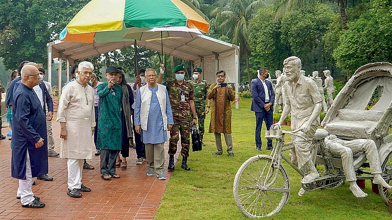 জুলাই গণঅভ্যুত্থান দিবসে মঙ্গলবার গণভবনে নির্মাণাধীন ‘জুলাই গণঅভ্যুত্থান স্মৃতি জাদুঘর’ পরিদর্শন করেন প্রধান উপদেষ্টা মুহাম্মদ ইউনূস