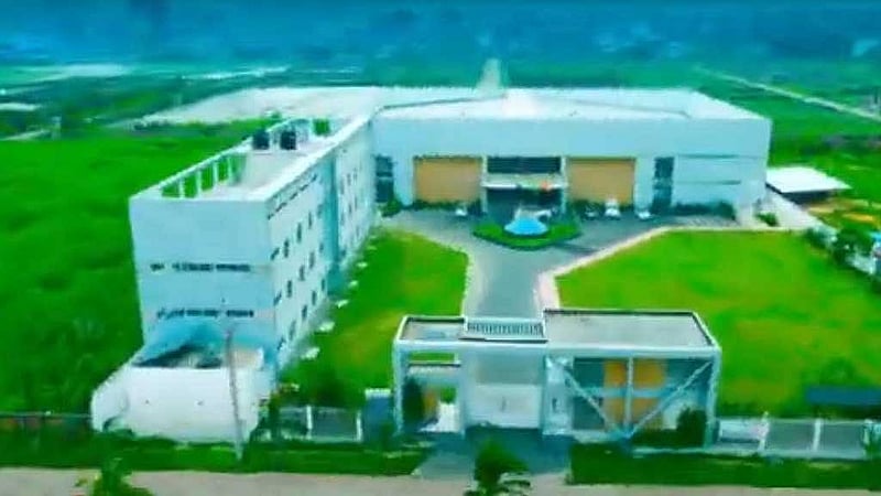 রুহুল আমিন স্বপনের মালিকানাধীন একটি ভবন। 