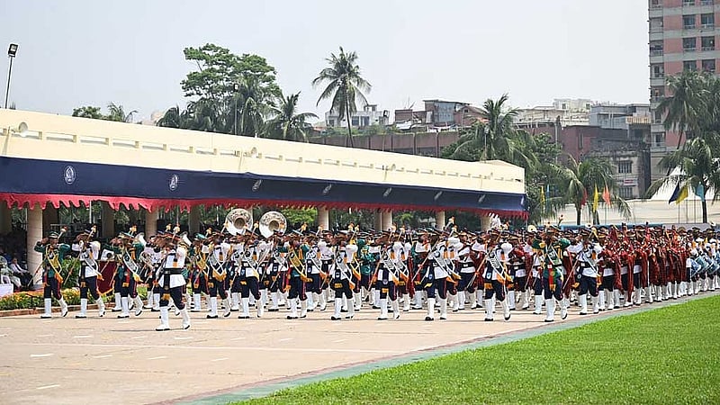 ‘আমার পুলিশ, আমার দেশ, সবার আগে বাংলাদেশ’ প্রতিপাদ্যে রাজধানীর রাজারবাগ পুলিশ লাইনসে হয়ে গেল এবারের পুলিশ সপ্তাহ।