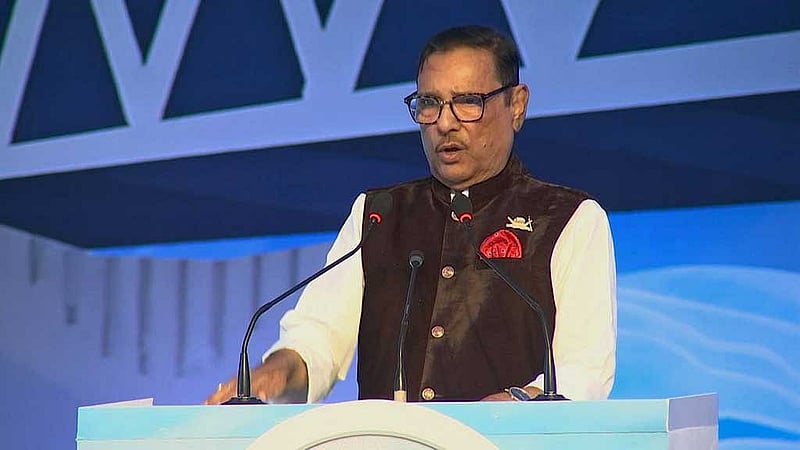 পদ্মা সেতু প্রকল্পের সমাপনী অনুষ্ঠানে সড়ক পরিবহন ও সেতুমন্ত্রী ওবায়দুল কাদের।