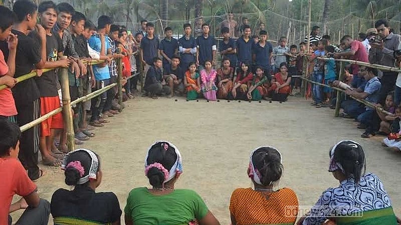 তঞ্চঙ্গ্যাদের বর্ষবরণ উৎসব বিষু উপলক্ষে জাতীয় ‘ঘিলা খেলা’ (ফাইল ছবি)