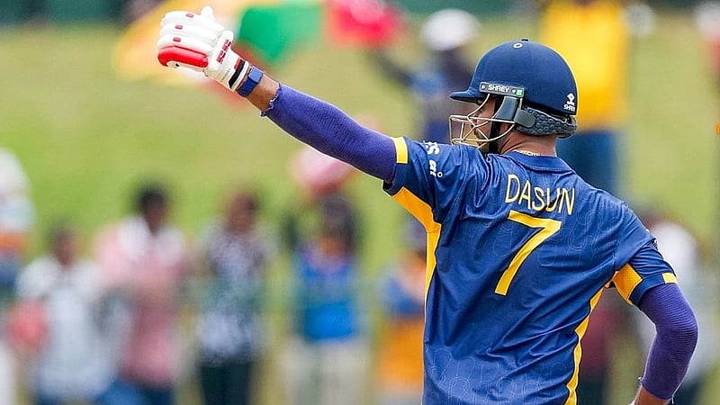 দ্রুততম ফিফটির রেকর্ড গড়েন দাসুন শানাকা। ছবি: শ্রীলঙ্কা ক্রিকেট ফেইসবুক।