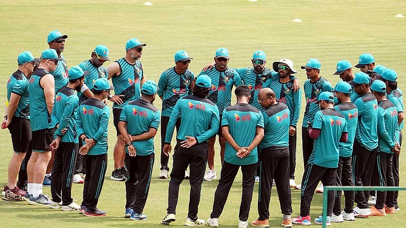 দুঃসময় কাটানোর আশায় বাংলাদেশ দল। ছবি: বিসিবি।