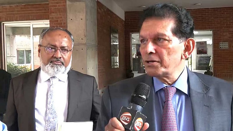 প্রধান উপদেষ্টার রোহিঙ্গা সমস্যাবিষয়ক হাই রিপ্রেজেন্টেটিভ খলিলুর রহমান।