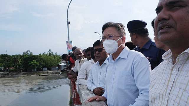 ২০২২ সালে চীনা রাষ্ট্রদূত লি জিমিং তিস্তা বাঁধ ও সেচ প্রকল্প এলাকা পরিদর্শন করেন।