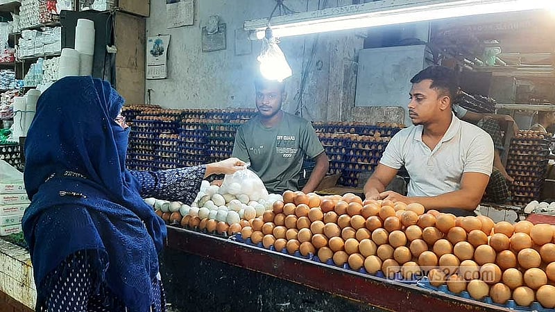দেশে ডিমের চাহিদা দিনে চার কোটির মত।