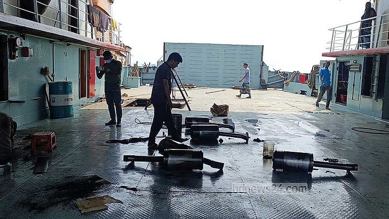 এবারো রো রো ফেরি এনায়েতপুরীর ইঞ্জিন সংস্কার মেরামত করা হয়েছে।